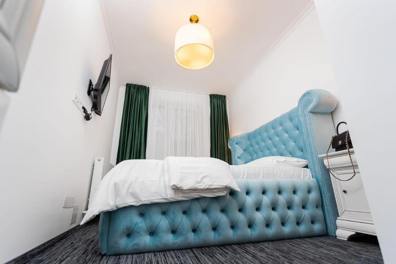 Apartament Carolyne Bistrita  Exterior photo