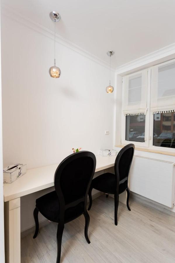 Apartament Carolyne Bistrita  Exterior photo