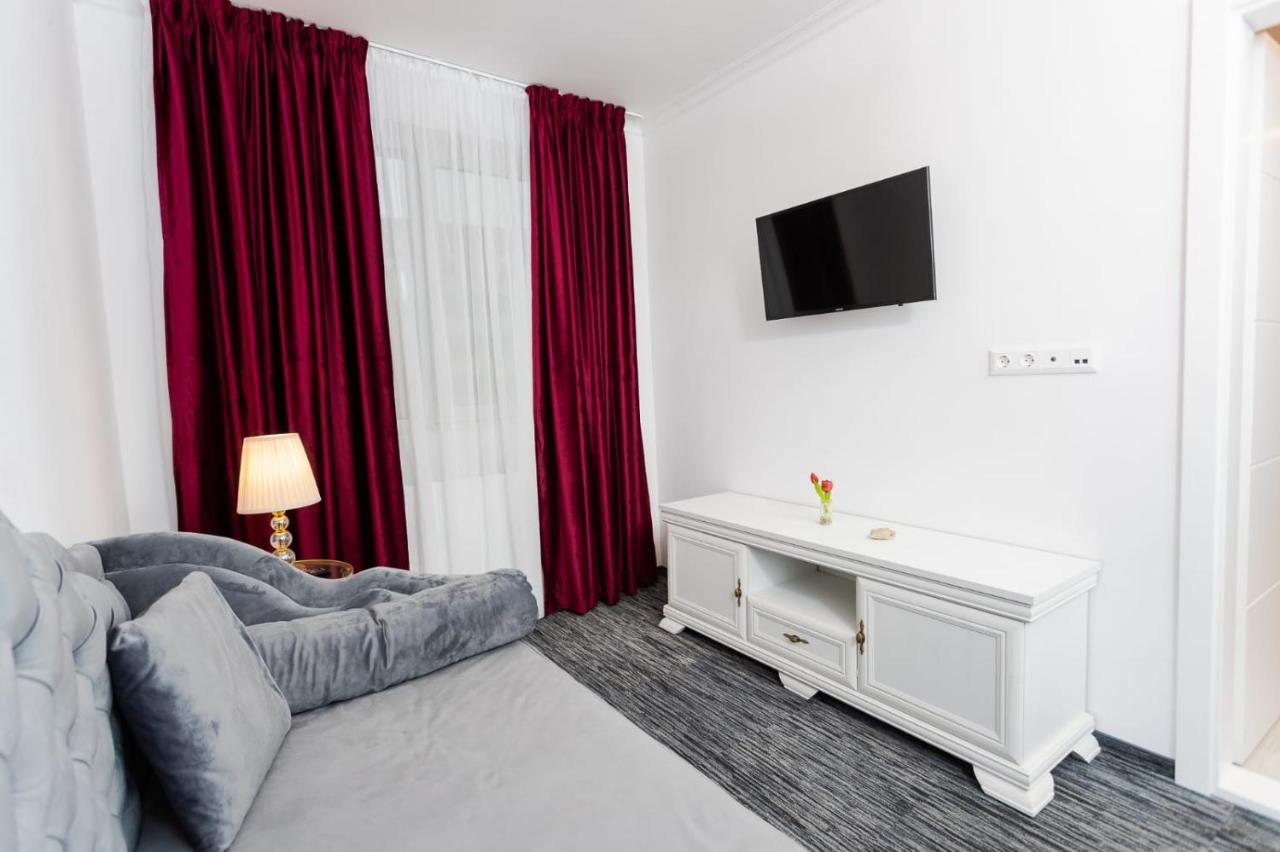 Apartament Carolyne Bistrita  Exterior photo